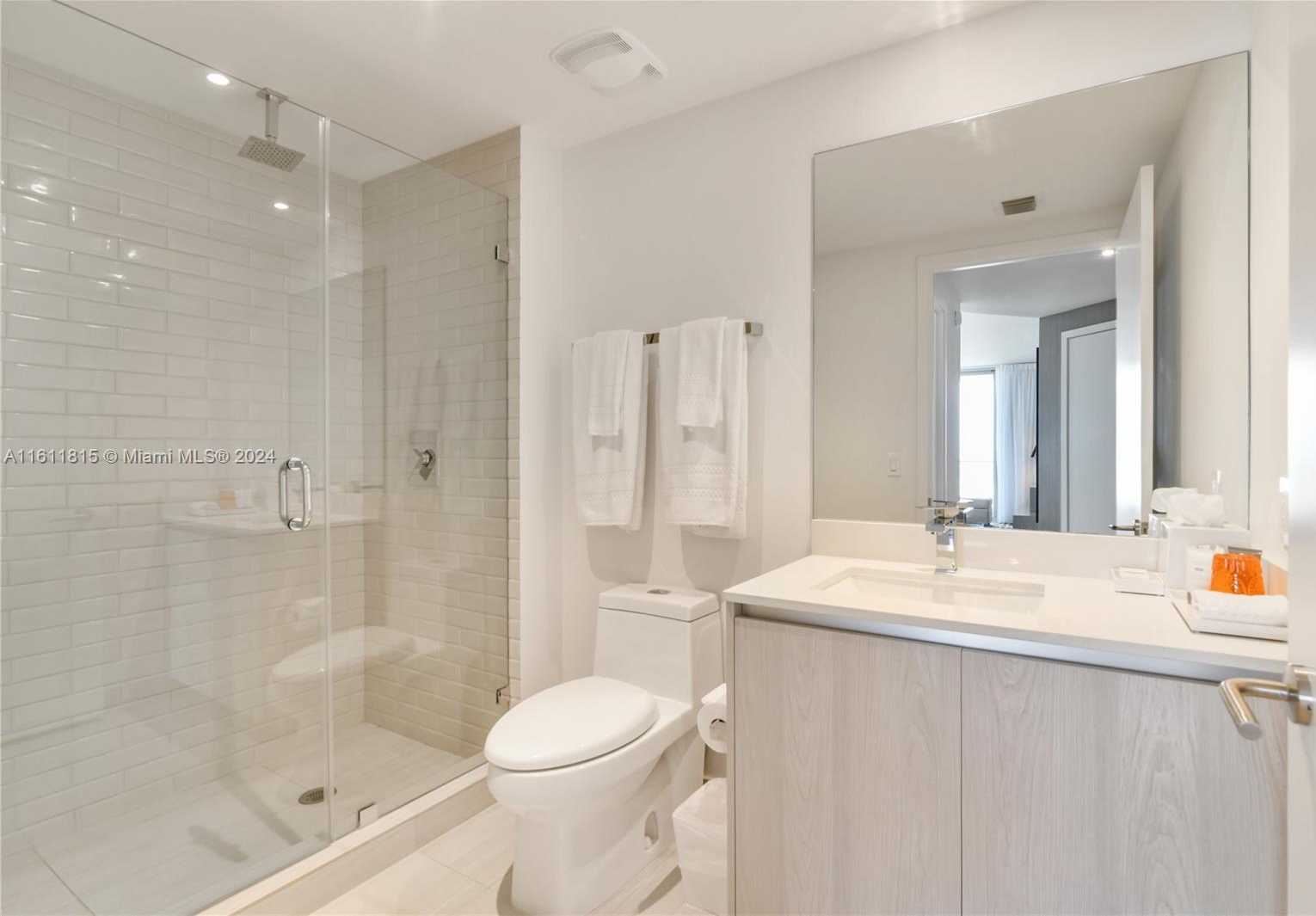 Small Image of 4010 #R1401, Hollywood Number 7