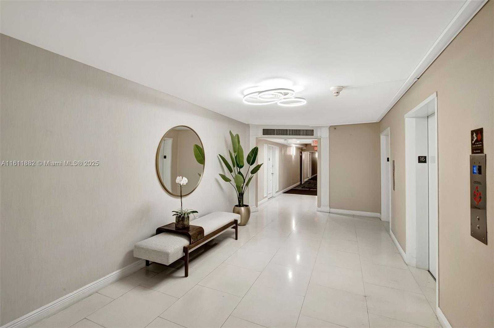 Small Image of 5600 COLLINS AVE #16F, Miami Beach Number 21