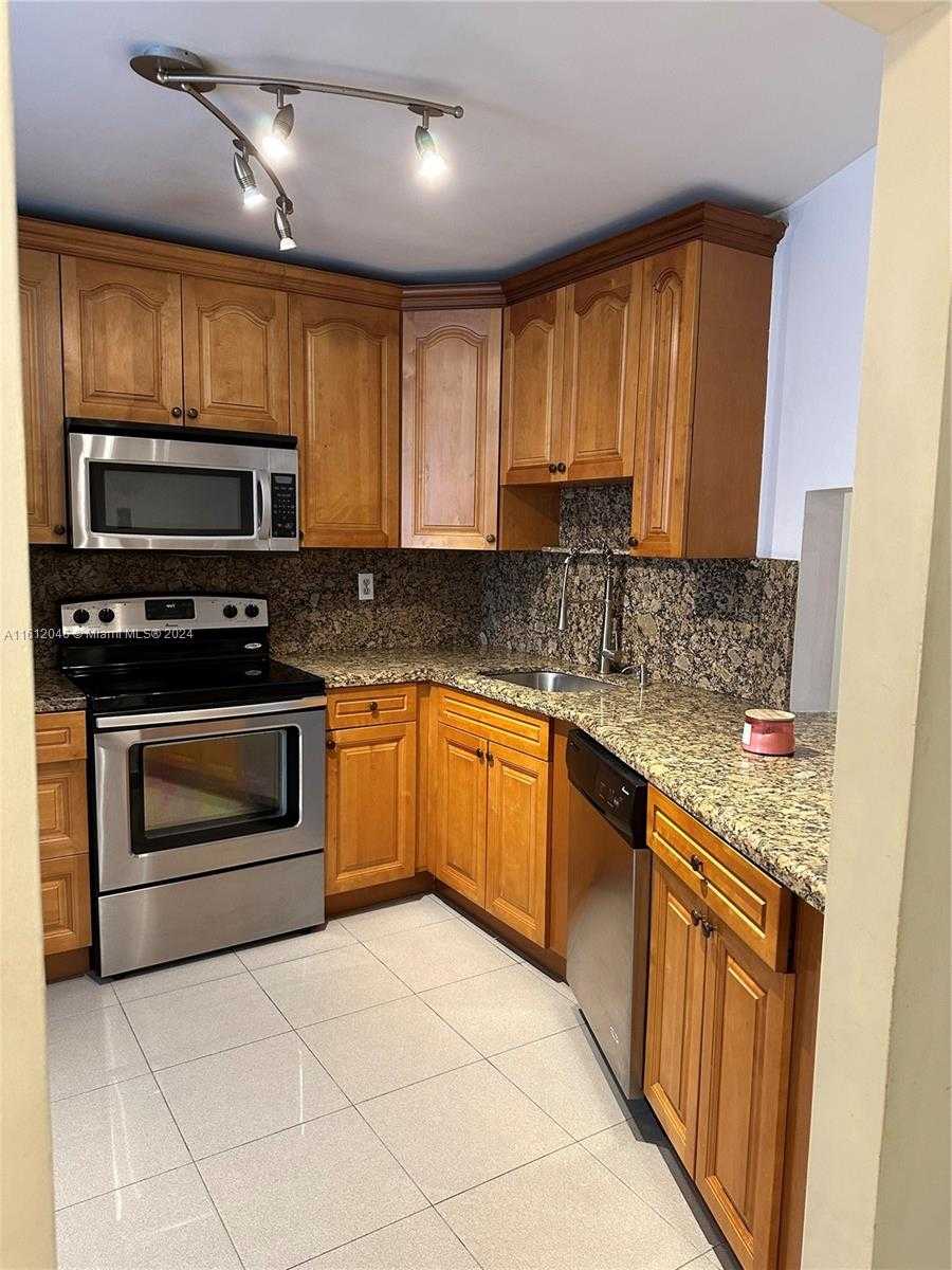 Small Image of 1750 NORTH EAST 191ST ST #206-1, Miami Number 10