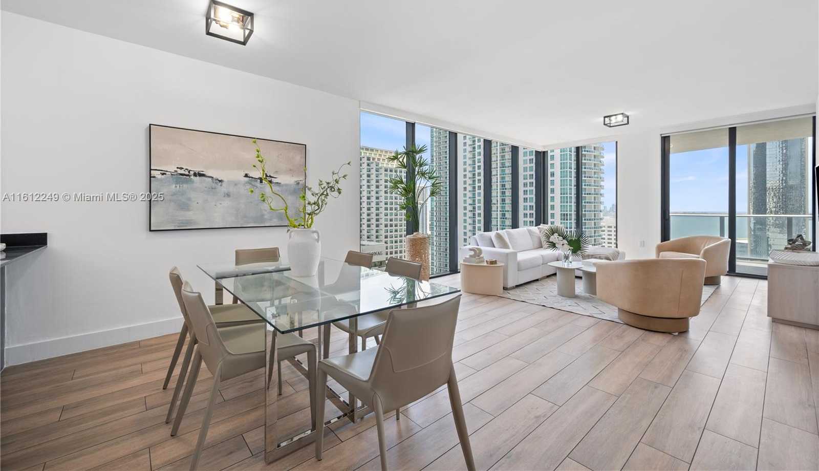 Small Image of 1010 BRICKELL AVE #2201, Miami Number 13