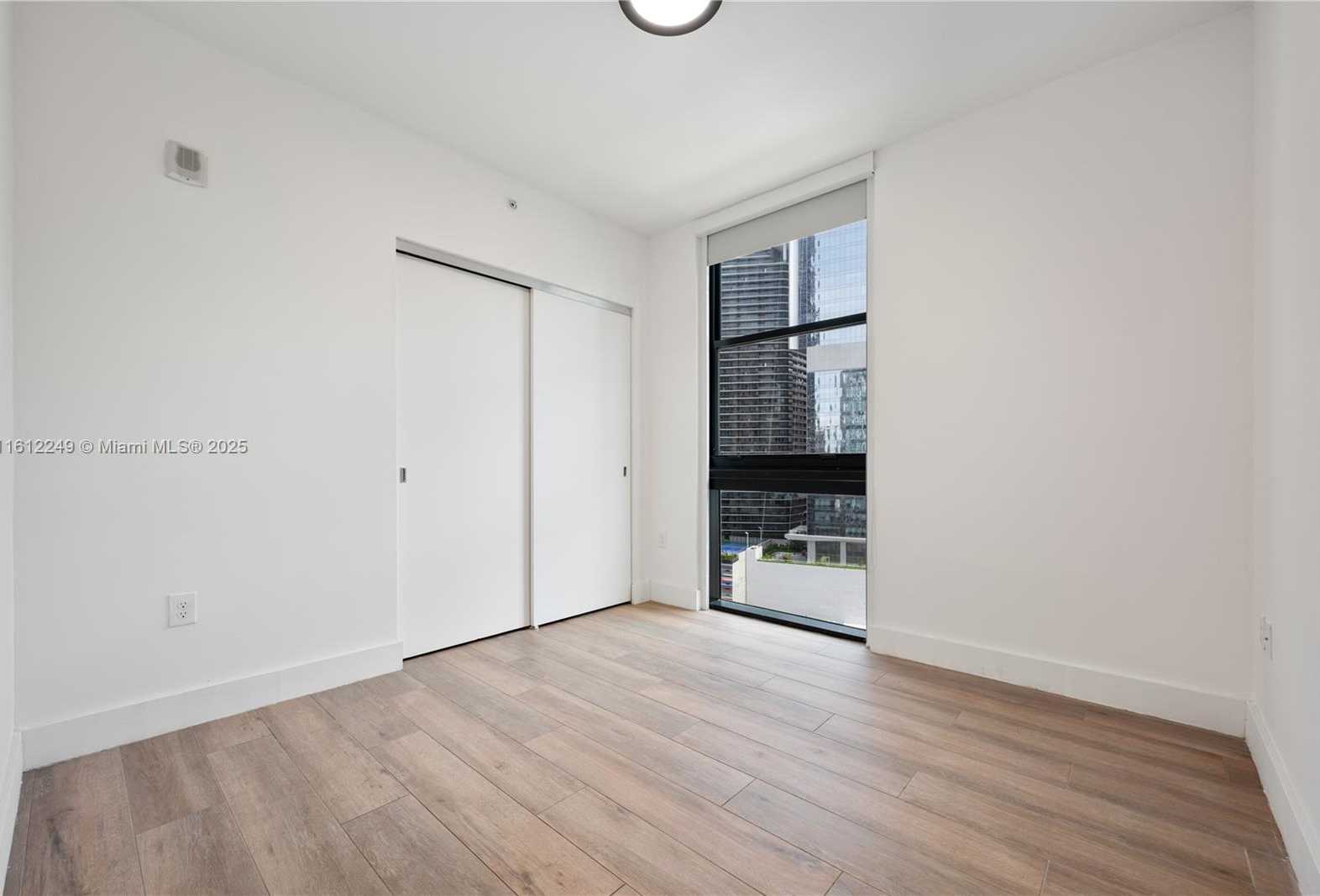 Small Image of 1010 BRICKELL AVE #2201, Miami Number 23