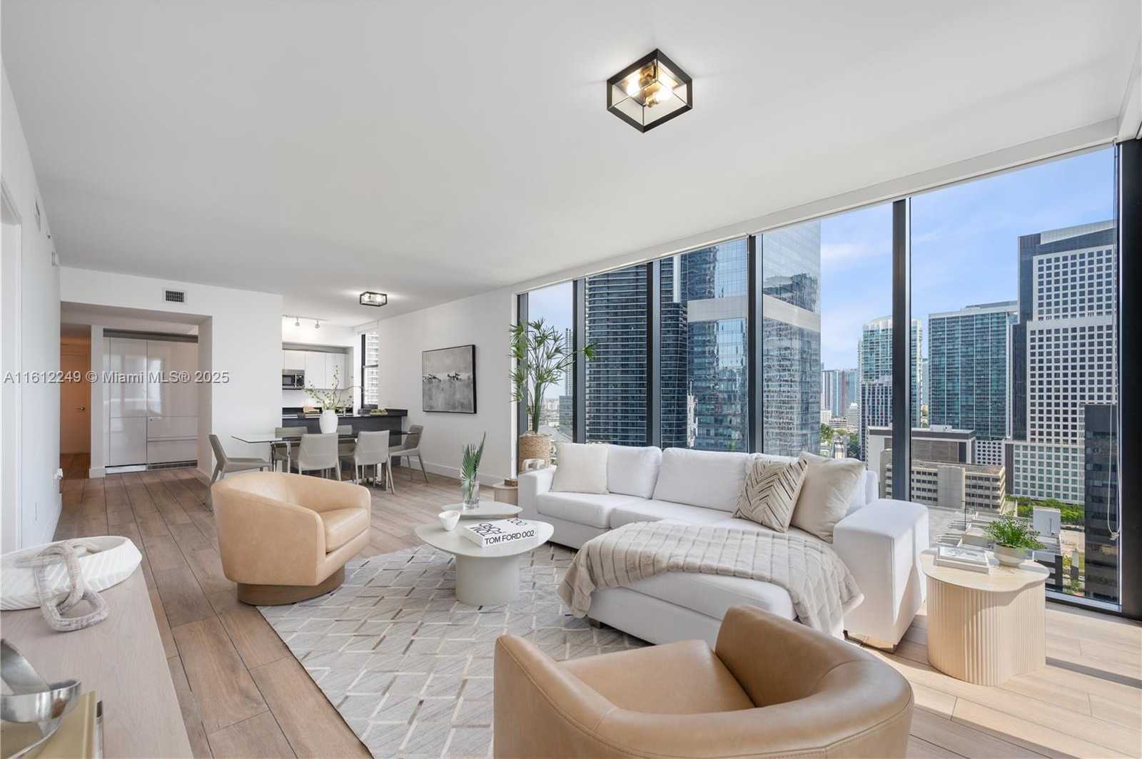 Small Image of 1010 BRICKELL AVE #2201, Miami Number 8