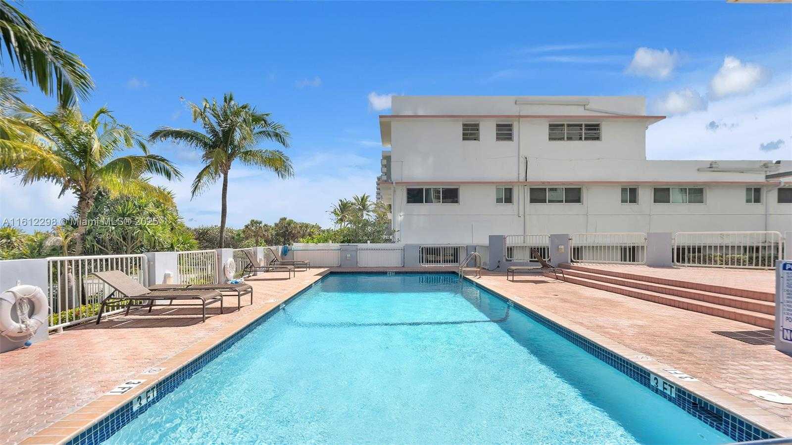 Small Image of 9341 COLLINS AVE #707, Surfside Number 22