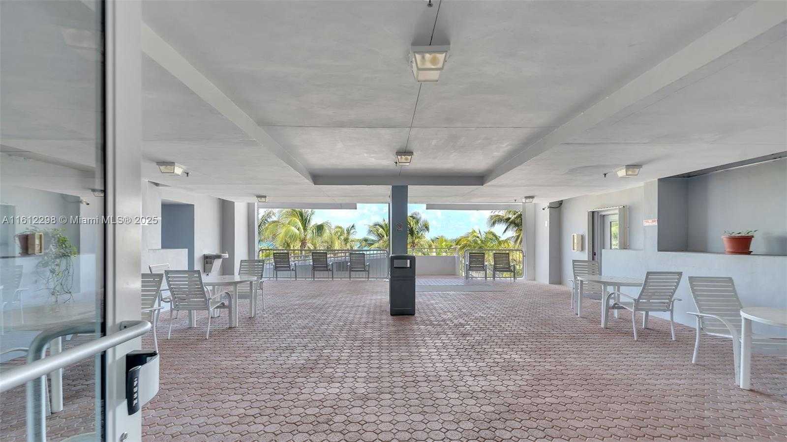 Small Image of 9341 COLLINS AVE #707, Surfside Number 23