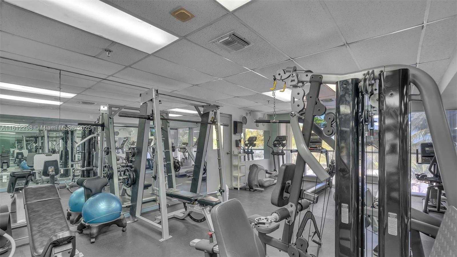 Small Image of 9341 COLLINS AVE #707, Surfside Number 25