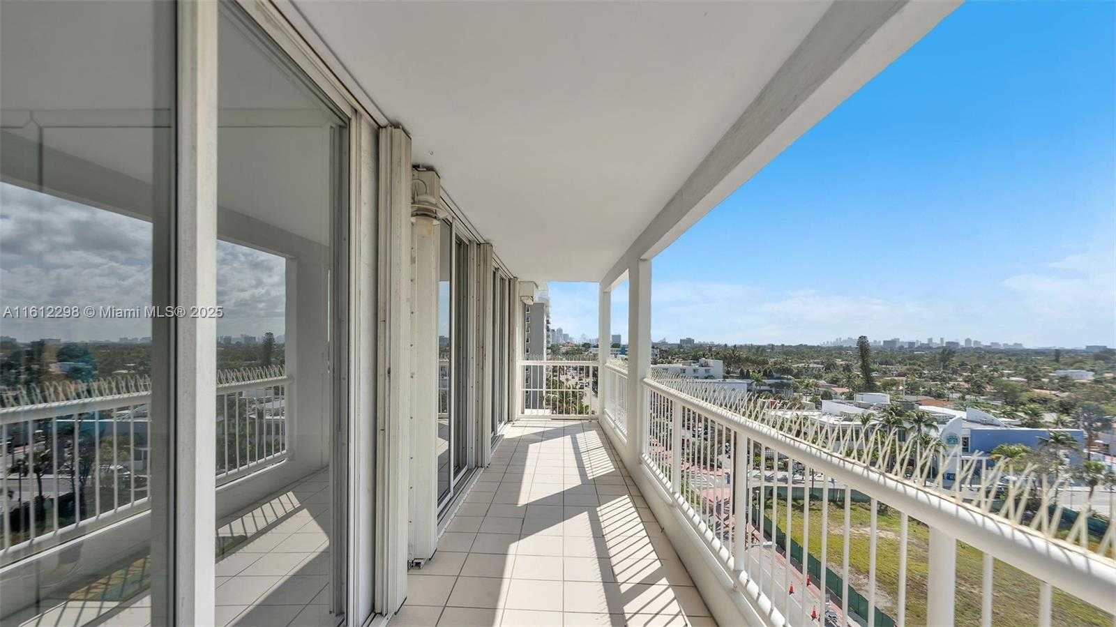 Small Image of 9341 COLLINS AVE #707, Surfside Number 31