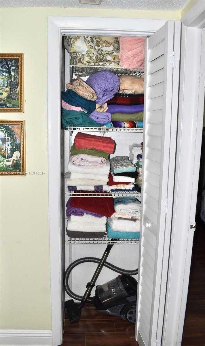 Small Image of 5300 WASHINGTON ST #D309, Hollywood Number 12