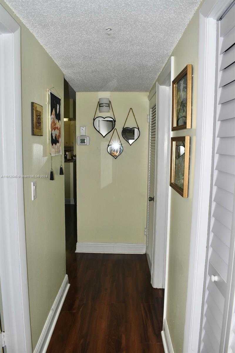 Small Image of 5300 WASHINGTON ST #D309, Hollywood Number 17