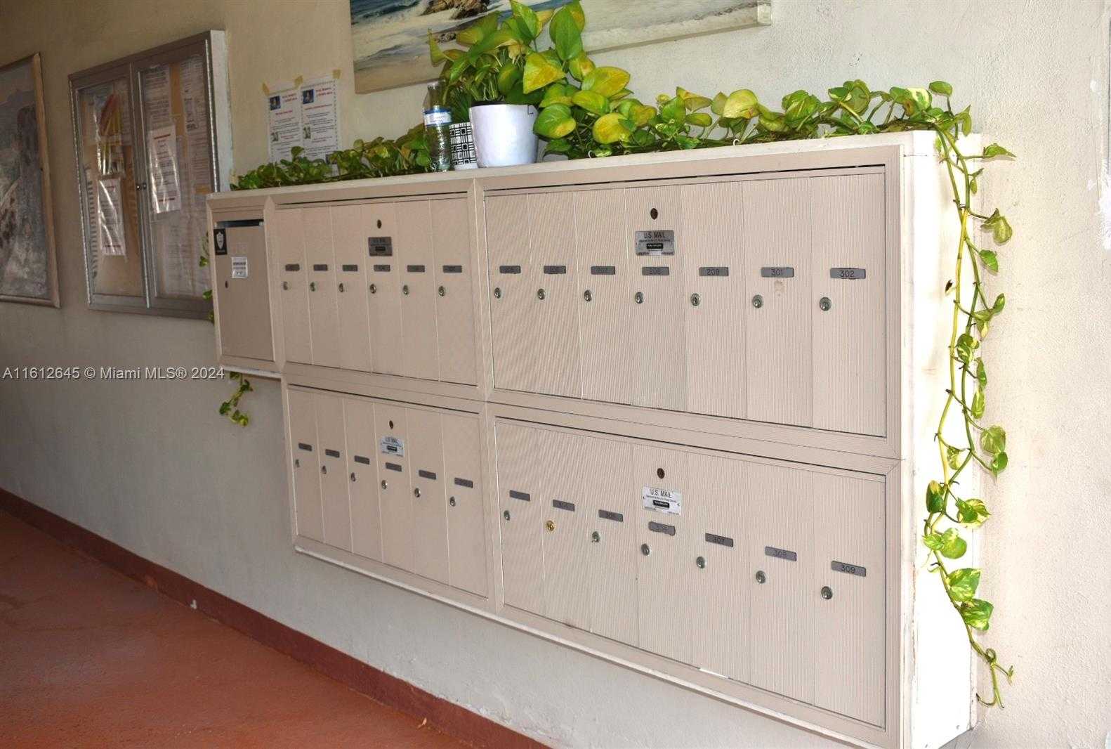 Small Image of 5300 WASHINGTON ST #D309, Hollywood Number 25