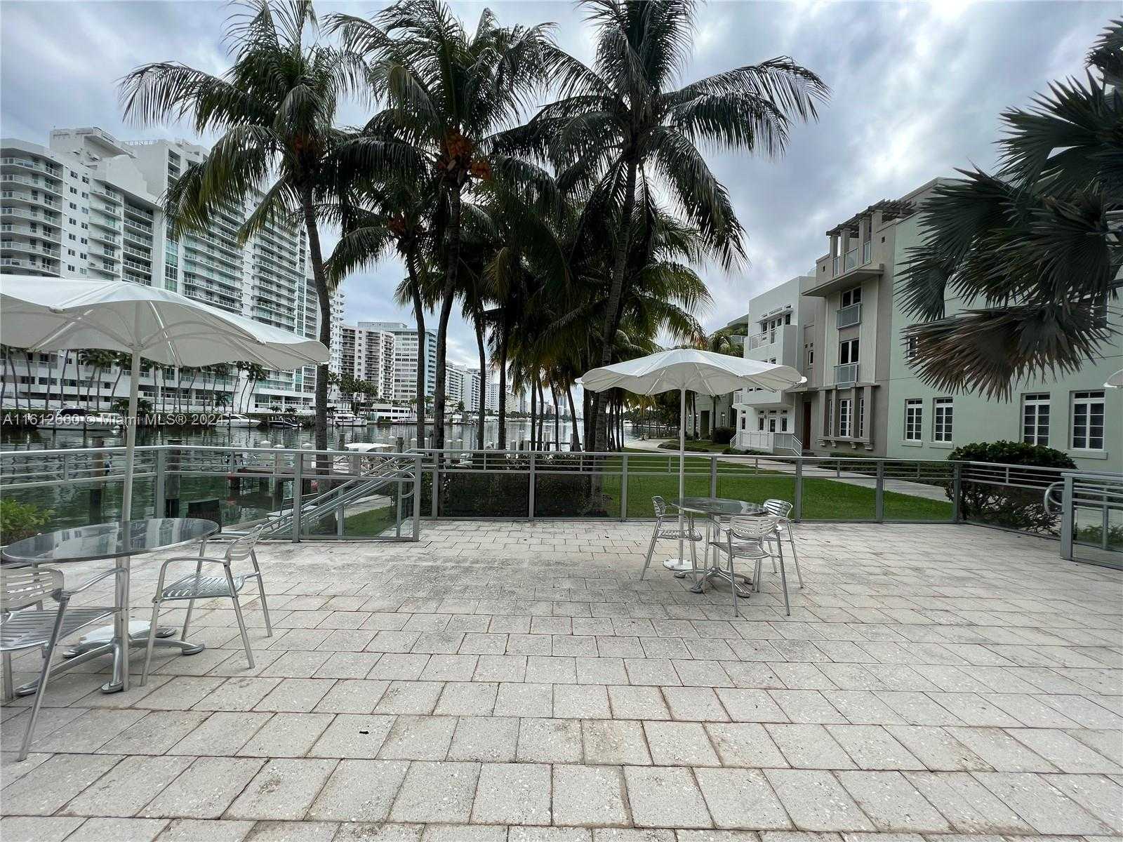 Small Image of 6101 AQUA AVE #303, Miami Beach Number 23