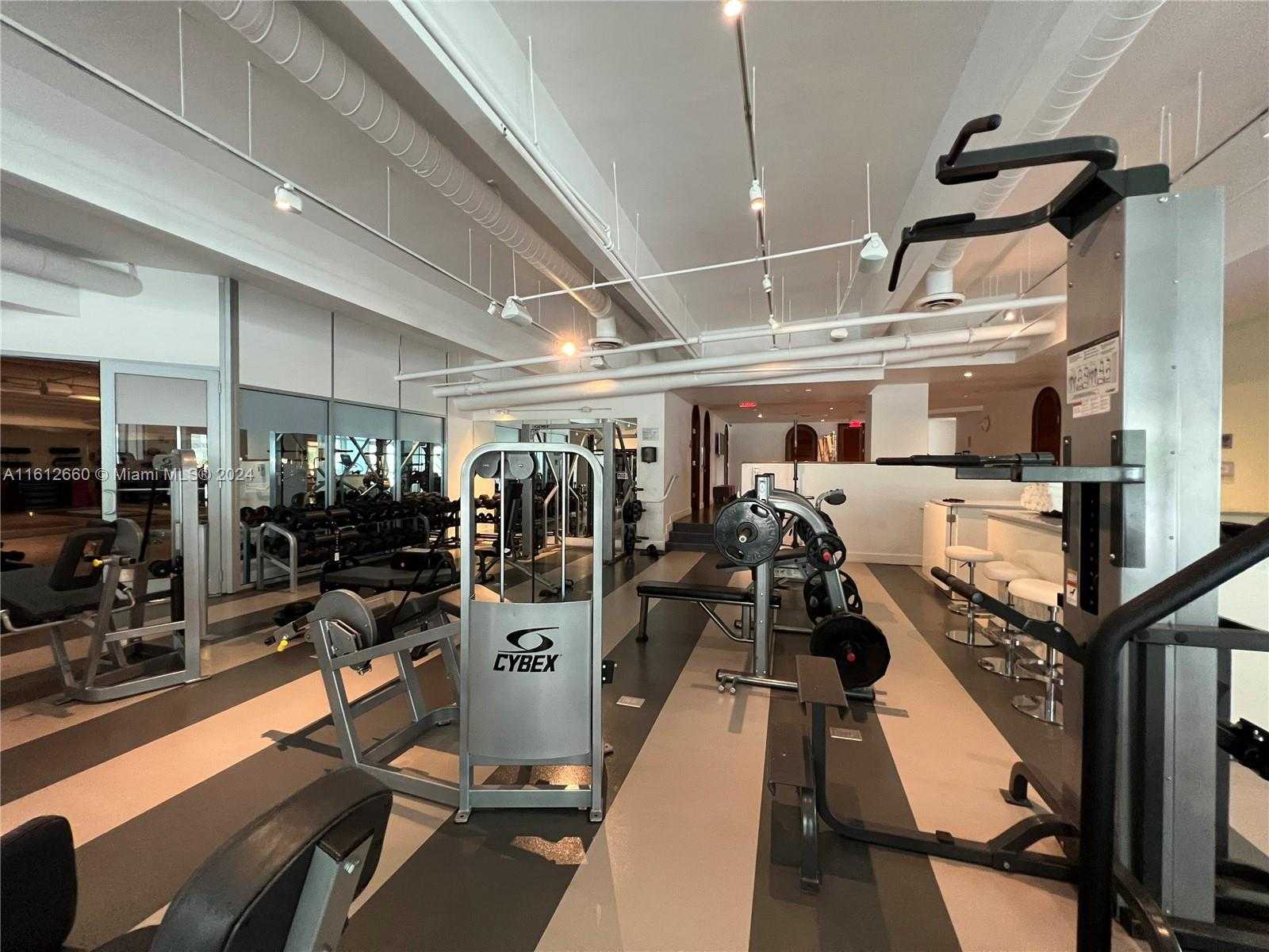 Small Image of 6101 AQUA AVE #303, Miami Beach Number 34