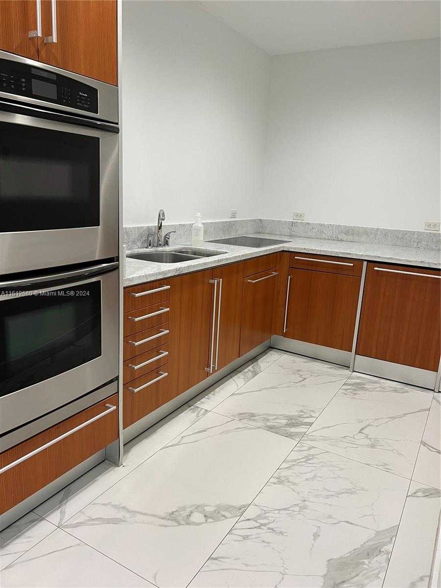 Small Image of 6101 AQUA AVE #303, Miami Beach Number 50