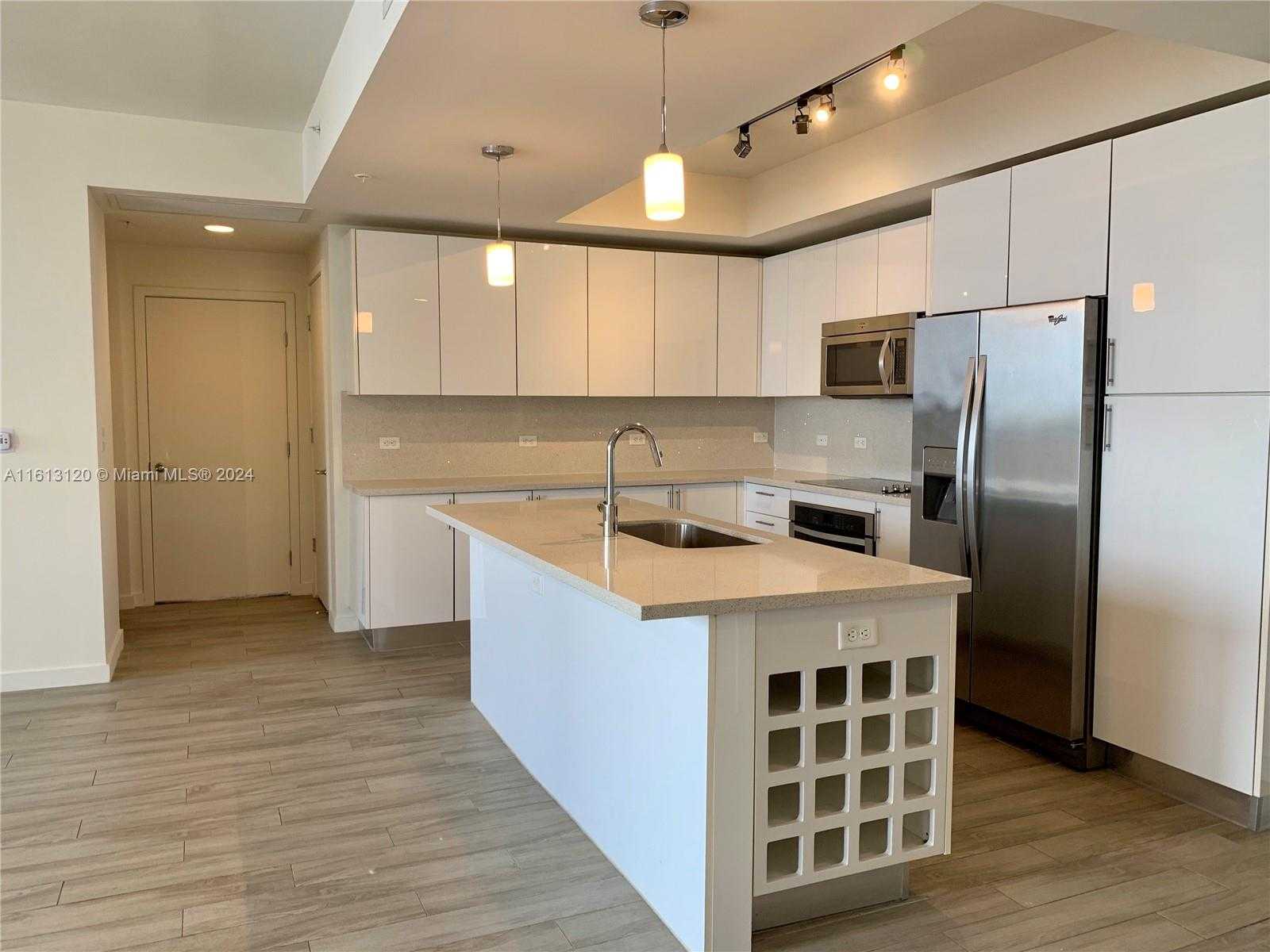 Small Image of 999 SOUTH WEST 1ST AVE #3206, Miami Number 19