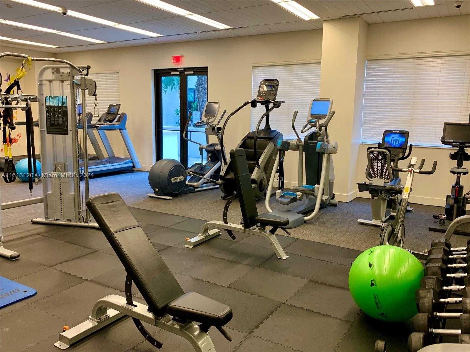 Small Image of 999 SOUTH WEST 1ST AVE #3206, Miami Number 25