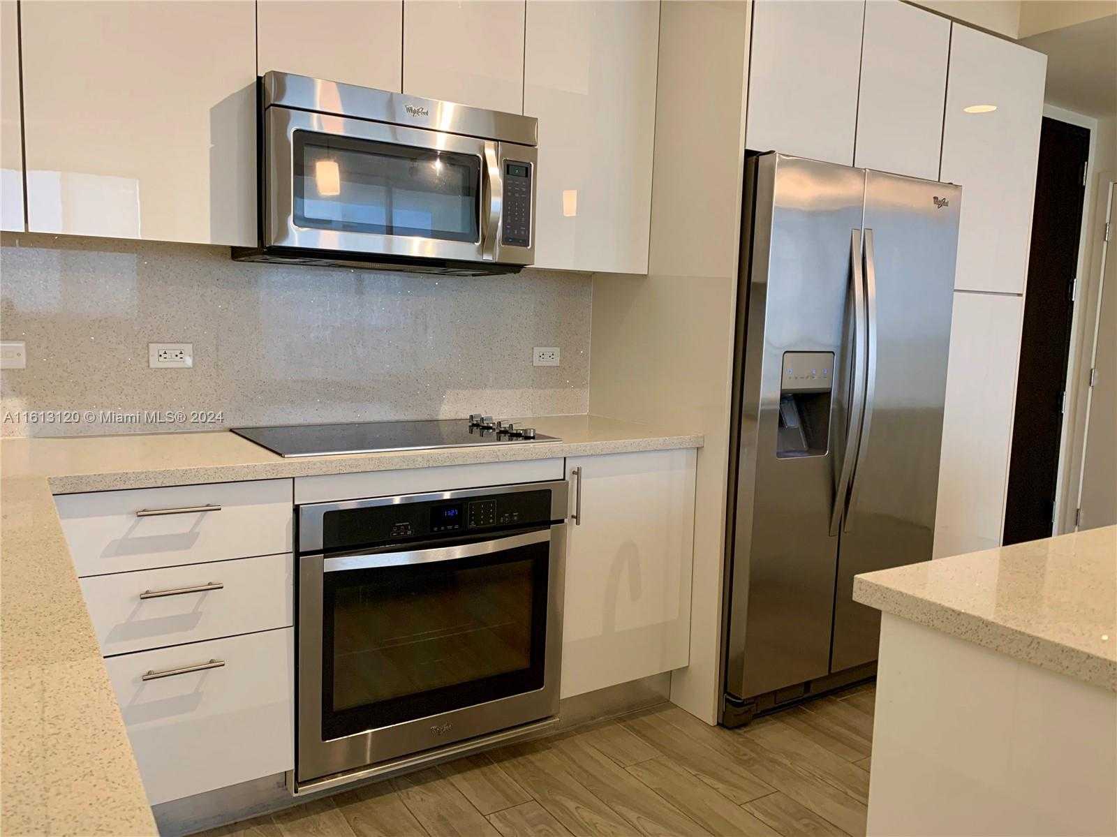 Small Image of 999 SOUTH WEST 1ST AVE #3206, Miami Number 9