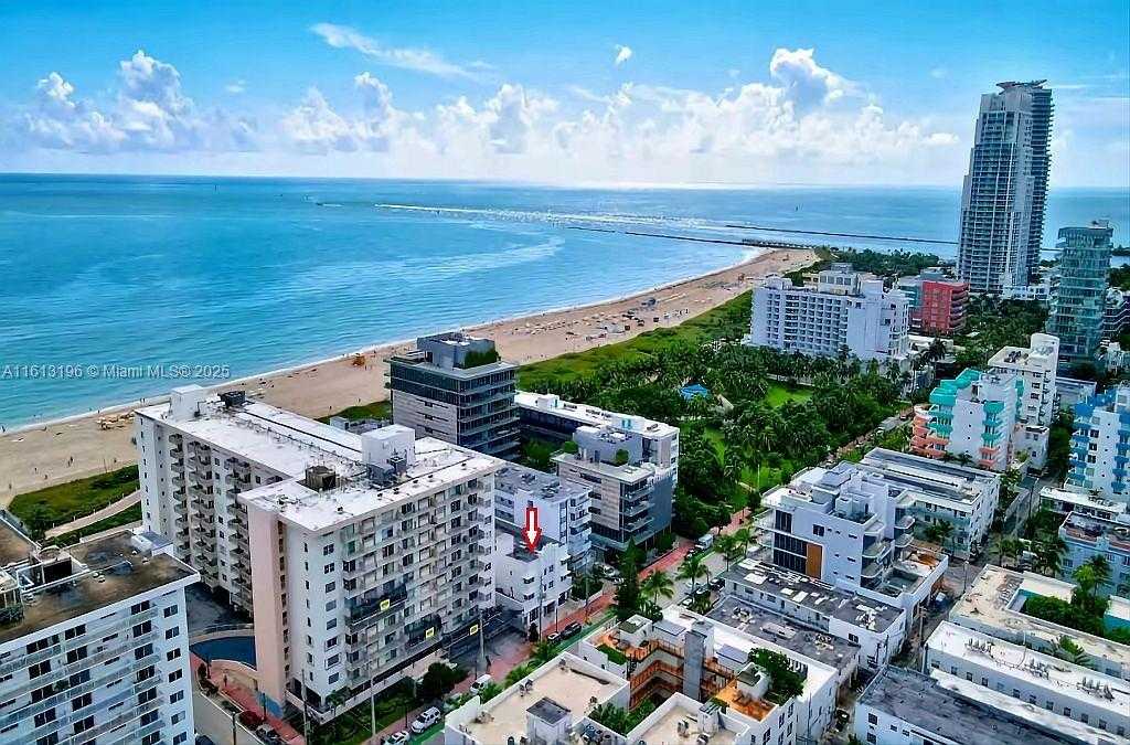 Small Image of 335 OCEAN DR #311, Miami Beach Number 16