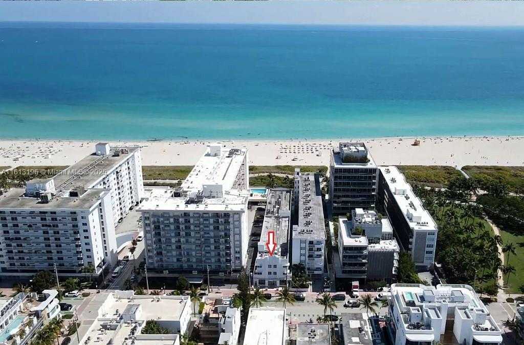 Small Image of 335 OCEAN DR #311, Miami Beach Number 17