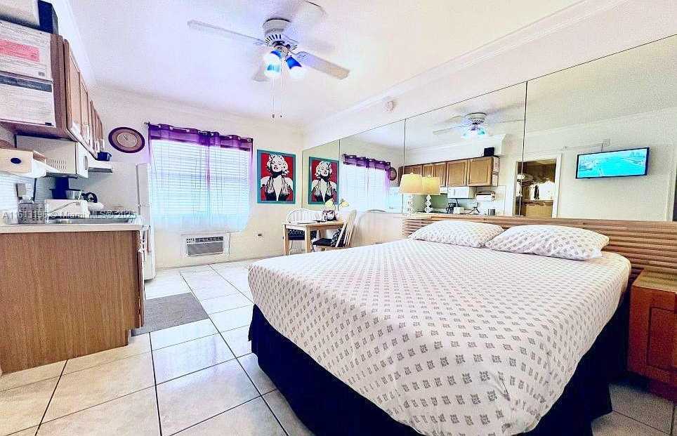 Small Image of 335 OCEAN DR #311, Miami Beach Number 6
