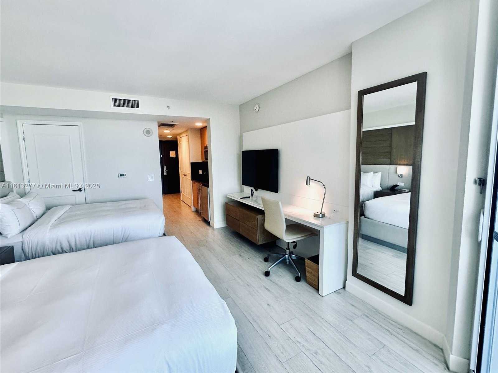 Small Image of 505 NORTH FORT LAUDERDALE BEACH BLVD #1915, Fort Lauderdale Number 17