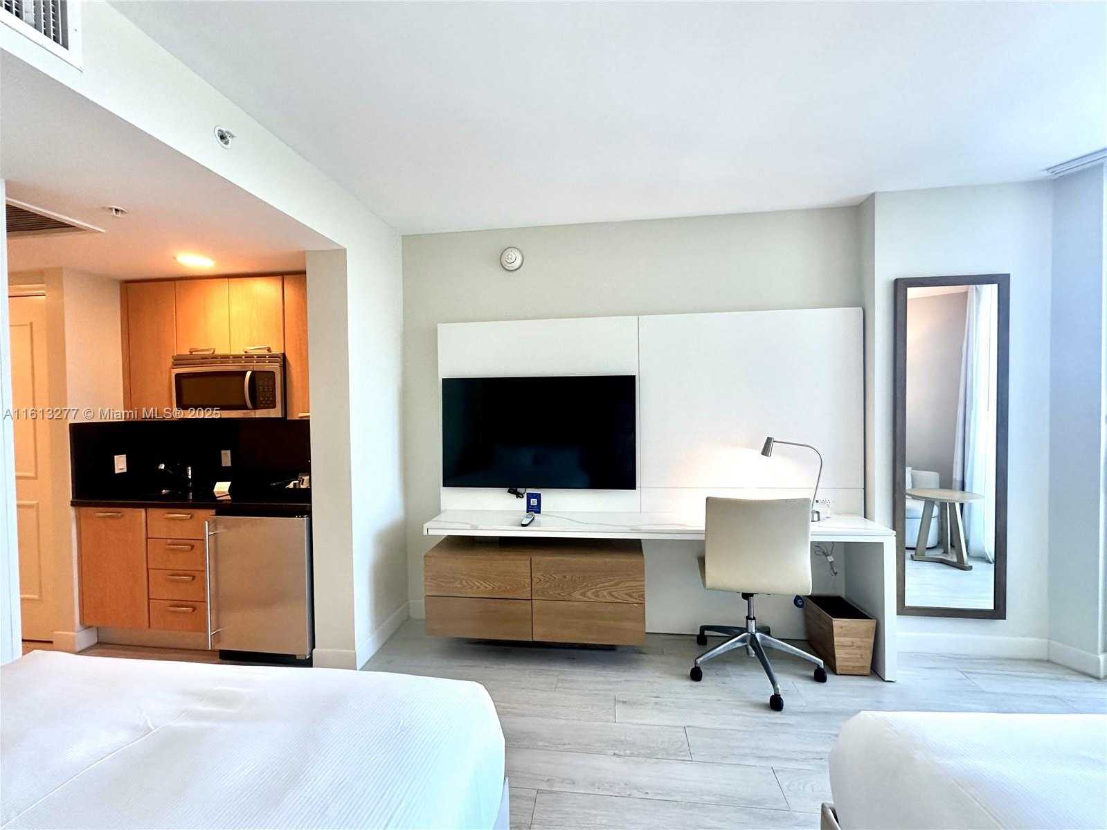Small Image of 505 NORTH FORT LAUDERDALE BEACH BLVD #1915, Fort Lauderdale Number 18