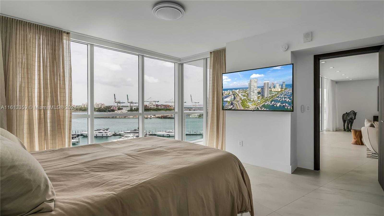 Small Image of 450 ALTON RD #901-902, Miami Beach Number 22