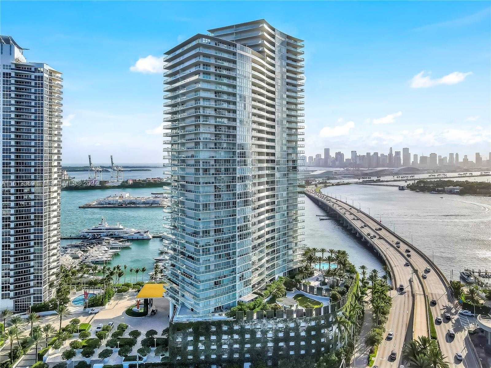 Small Image of 450 ALTON RD #901-902, Miami Beach Number 3
