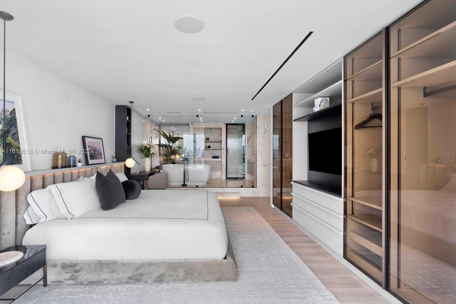 Small Image of 650 West Ave, Miami Beach, FL 33139, USA Number 15