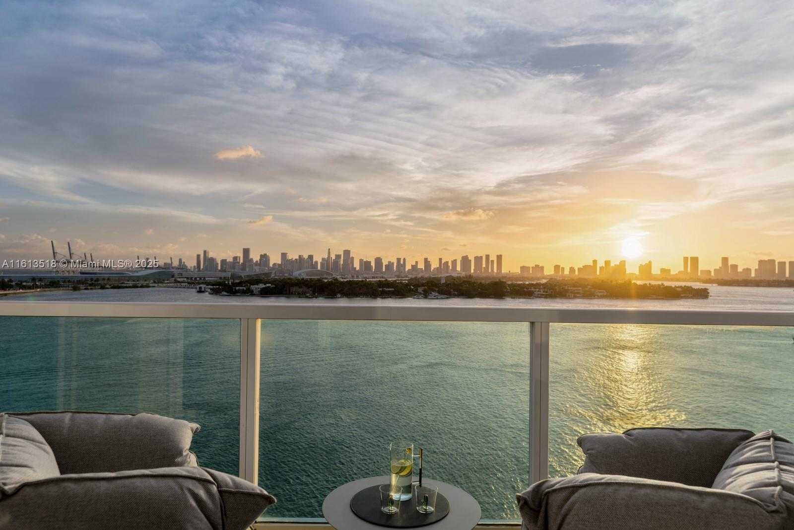 Small Image of 650 West Ave, Miami Beach, FL 33139, USA Number 27