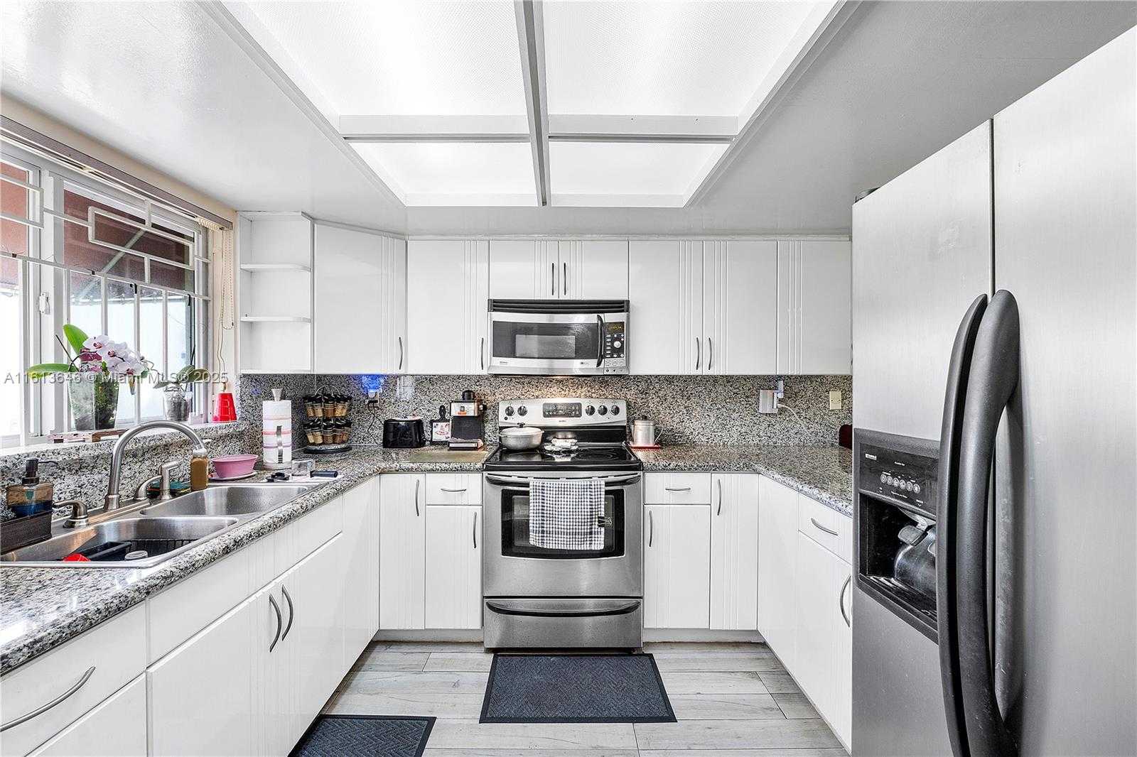 Small Image of 11091 NORTH WEST 7TH ST #202, Miami Number 12