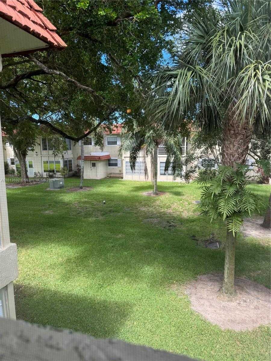 Small Image of 5641 SOUTH WEST 2ND CT #210, Margate Number 23