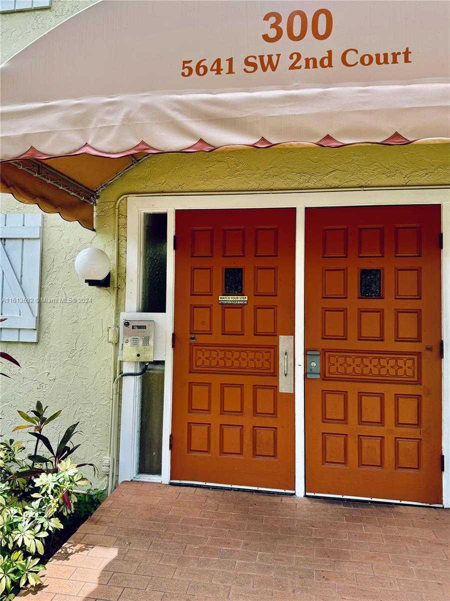 Small Image of 5641 SOUTH WEST 2ND CT #210, Margate Number 3