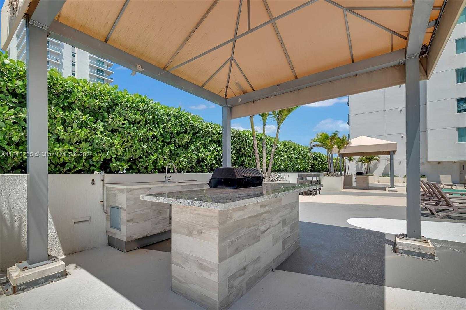 Small Image of 1871 NORTH WEST S RIVER DR #1606, Miami Number 25