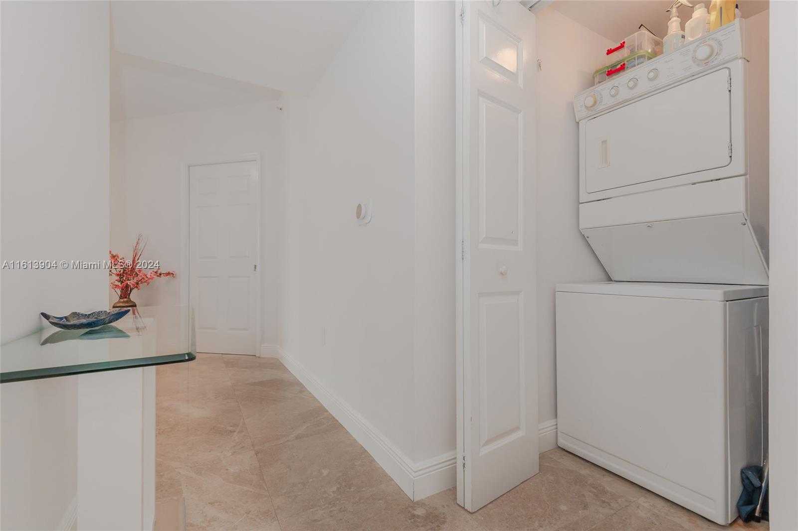 Small Image of 1755 E HALLANDALE BEACH BLVD #1407E, Hallandale Beach Number 18
