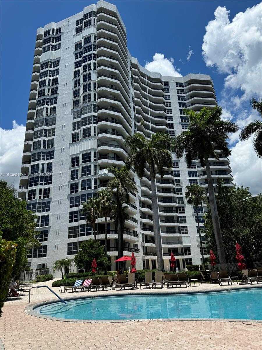 Small Image of 3400 NORTH EAST 192ND ST #PH10, Aventura Number 17