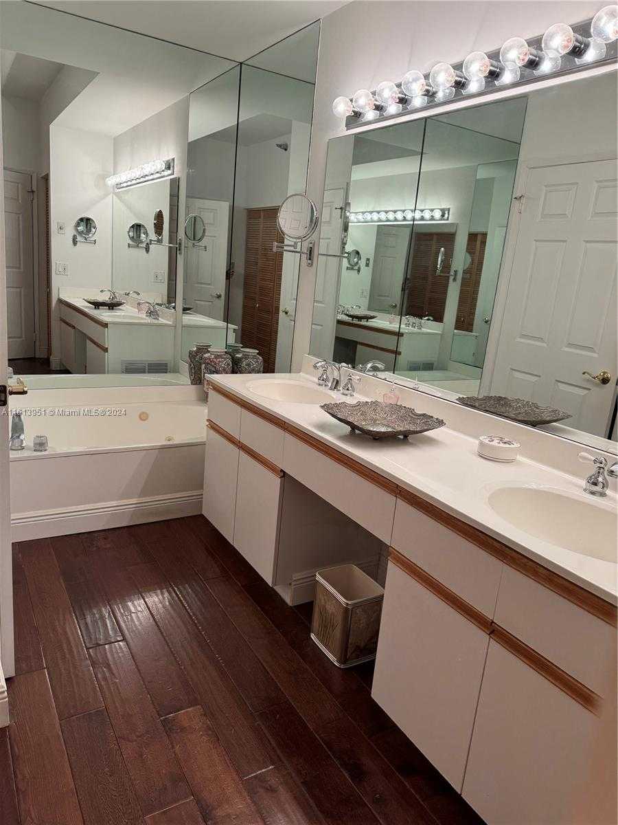 Small Image of 3400 NORTH EAST 192ND ST #PH10, Aventura Number 7