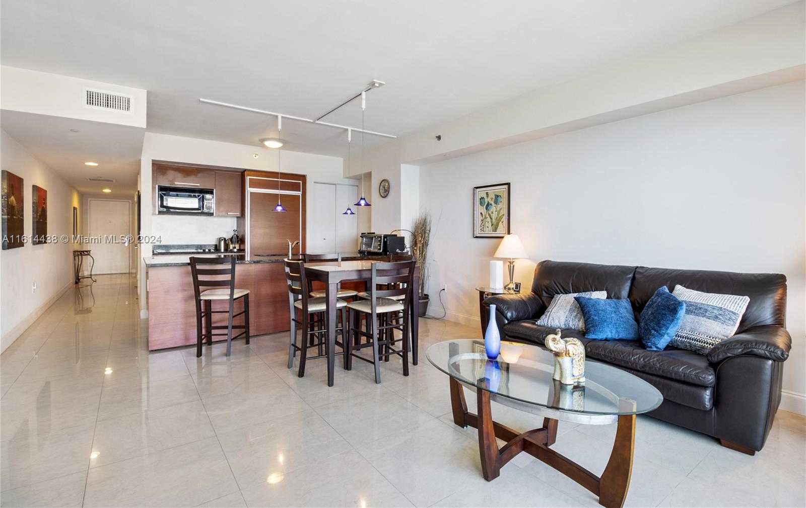 Small Image of 1830 SOUTH OCEAN DR #4409, Hallandale Beach Number 3
