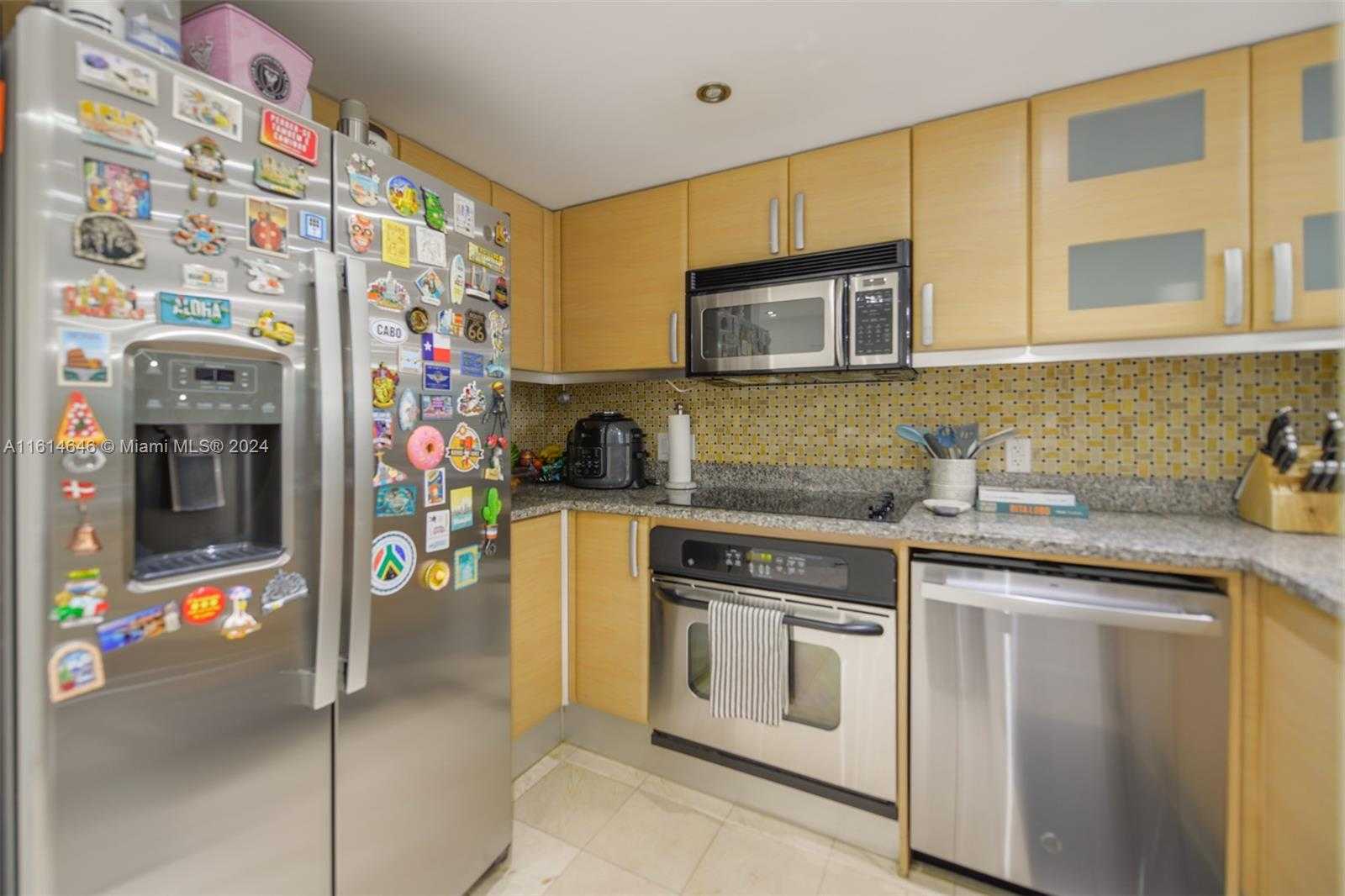 Small Image of 2101 BRICKELL AVE #2009, Miami Number 10