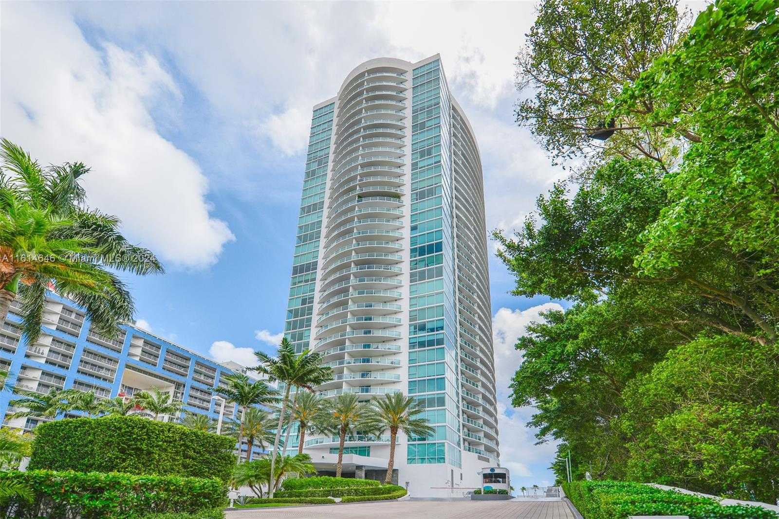 Small Image of 2101 BRICKELL AVE #2009, Miami Number 24