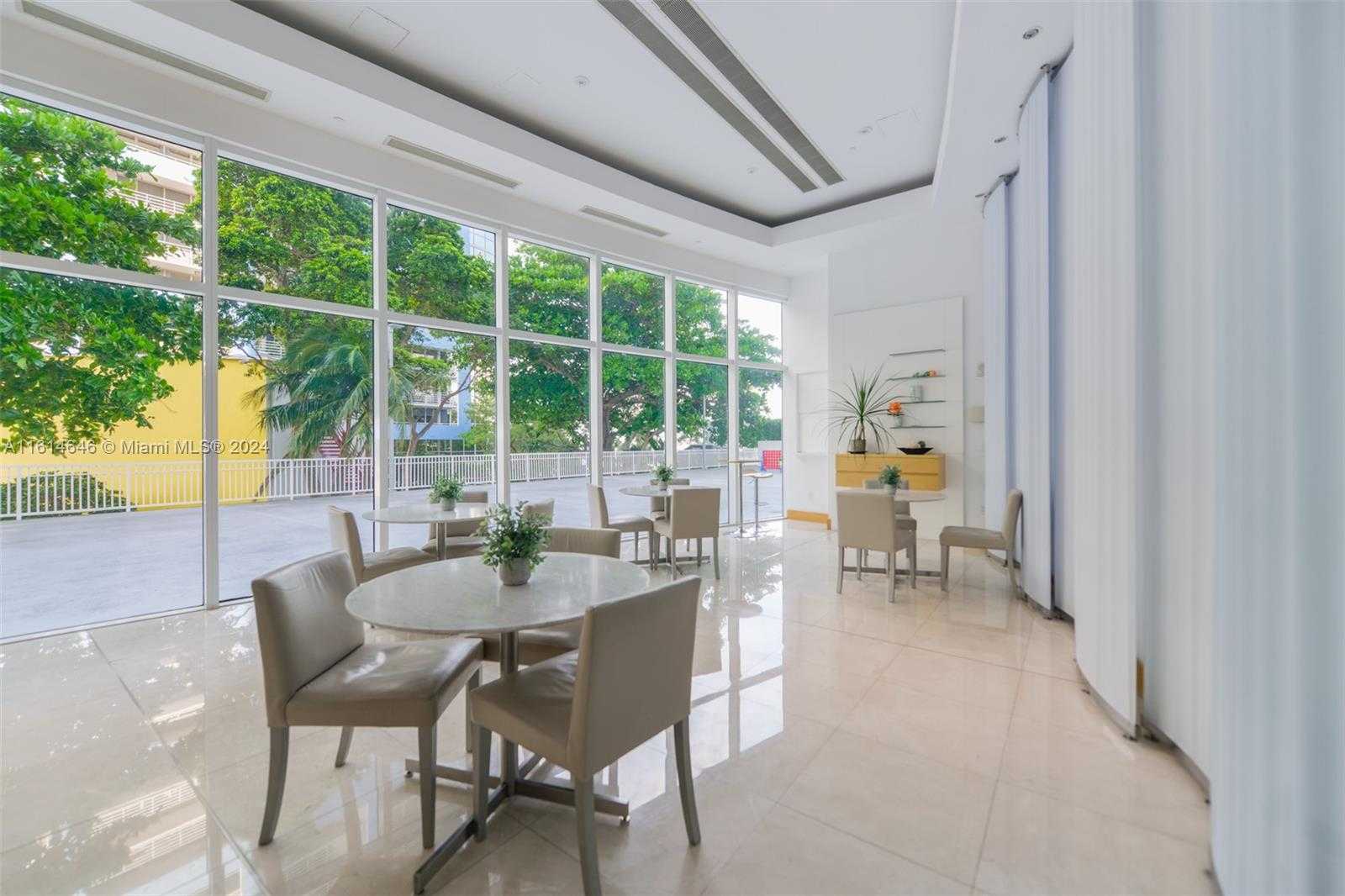 Small Image of 2101 BRICKELL AVE #2009, Miami Number 31