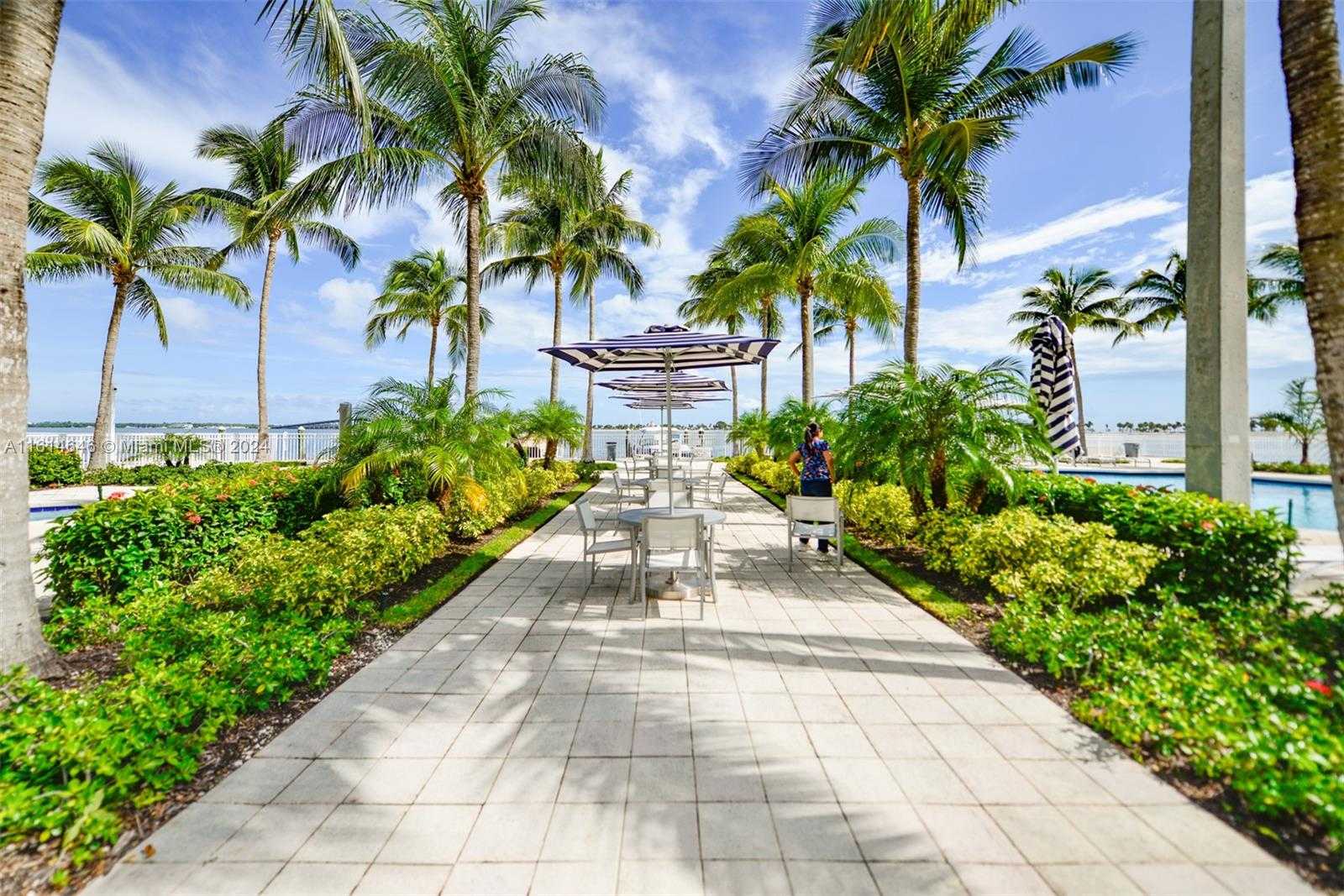 Small Image of 2101 BRICKELL AVE #2009, Miami Number 34