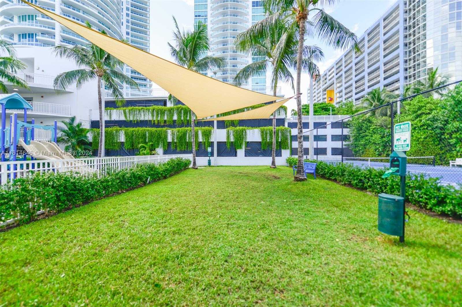 Small Image of 2101 BRICKELL AVE #2009, Miami Number 40