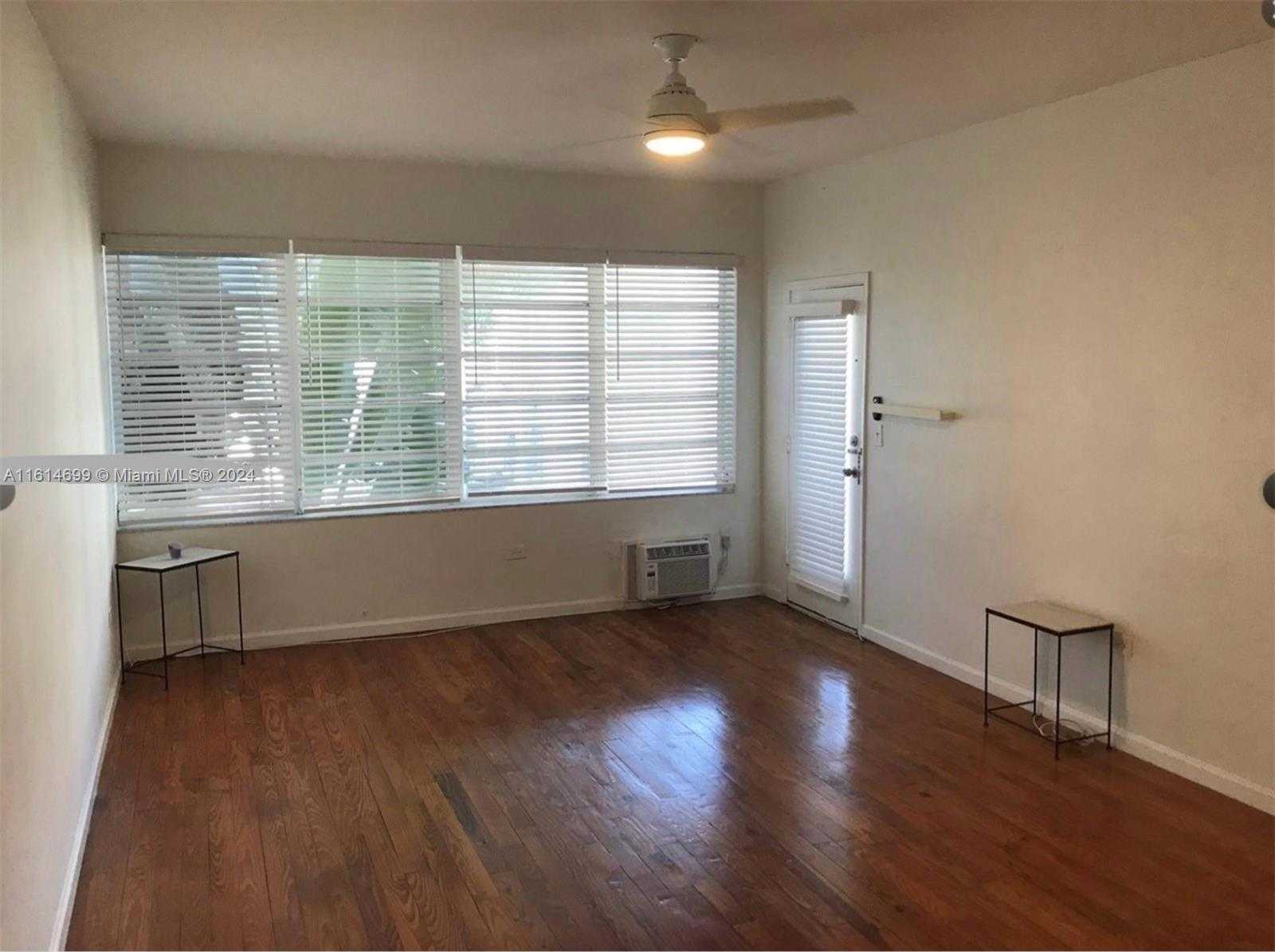 Small Image of 4710 PINE TREE DR #45, Miami Beach Number 6