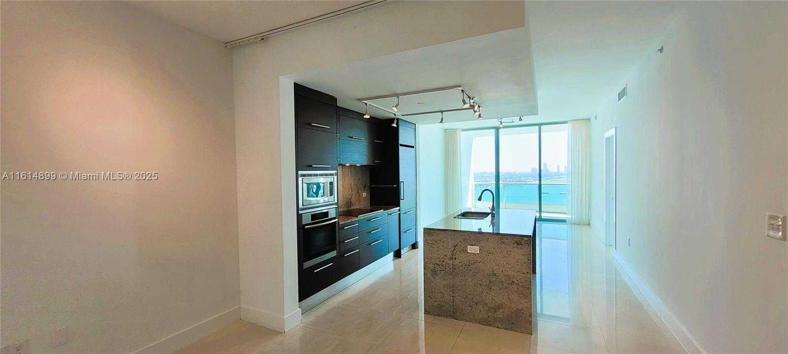 Small Image of 900 BISCAYNE BLVD #2503, Miami Number 10
