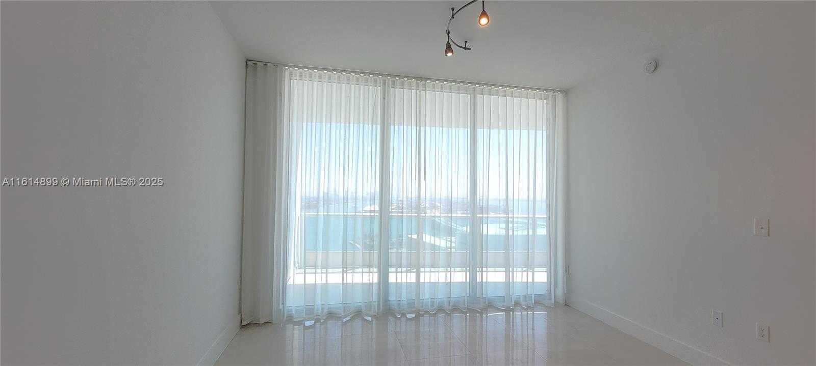 Small Image of 900 BISCAYNE BLVD #2503, Miami Number 11