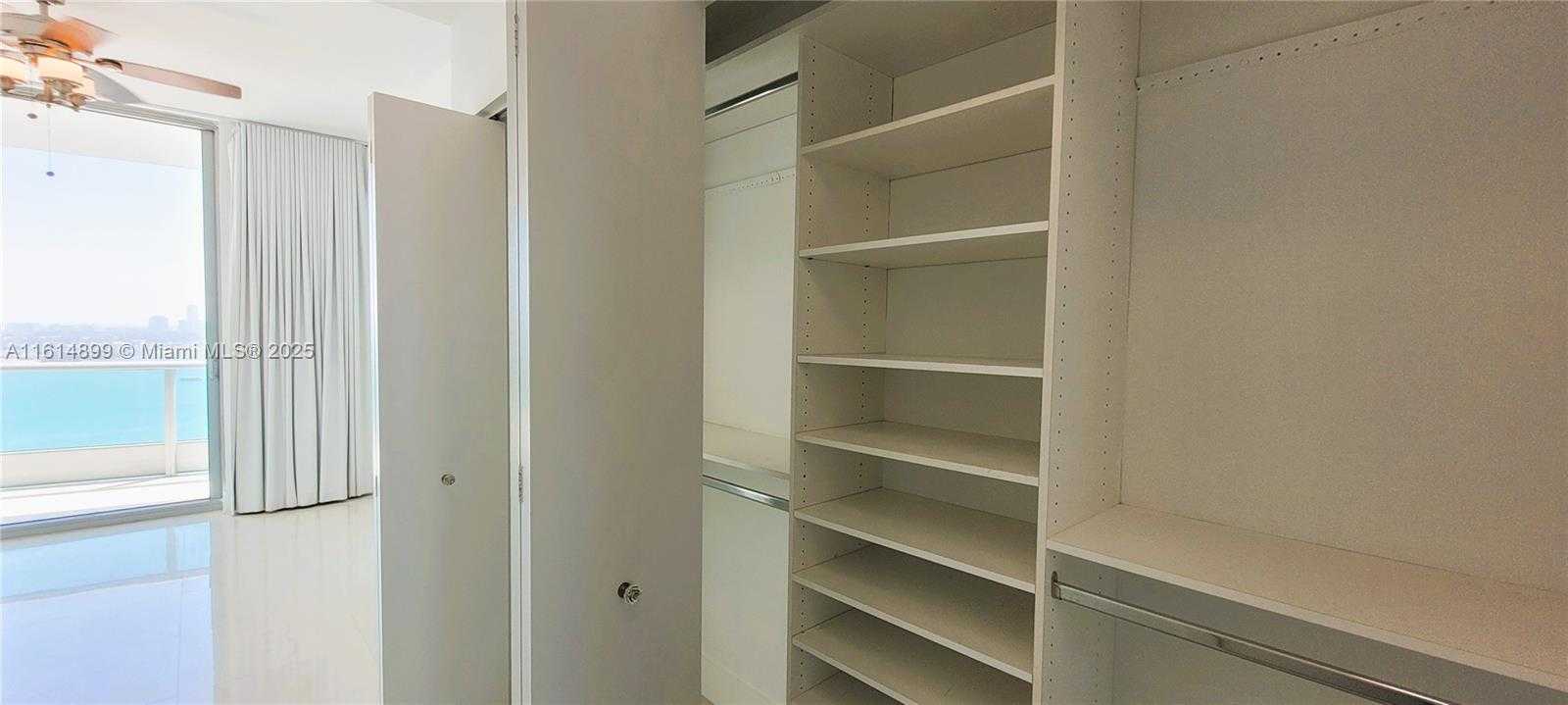 Small Image of 900 BISCAYNE BLVD #2503, Miami Number 35