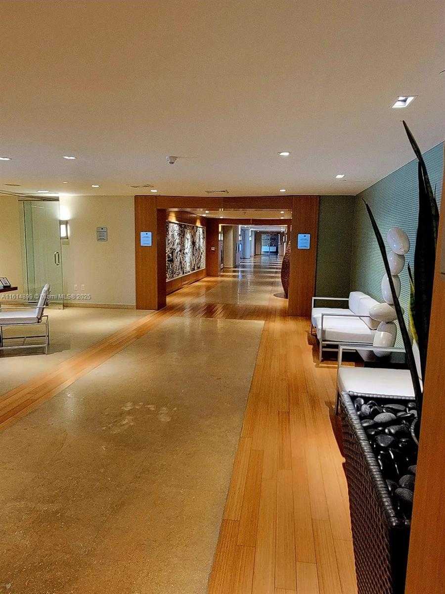Small Image of 900 BISCAYNE BLVD #2503, Miami Number 57