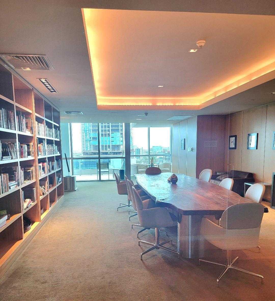 Small Image of 900 BISCAYNE BLVD #2503, Miami Number 63