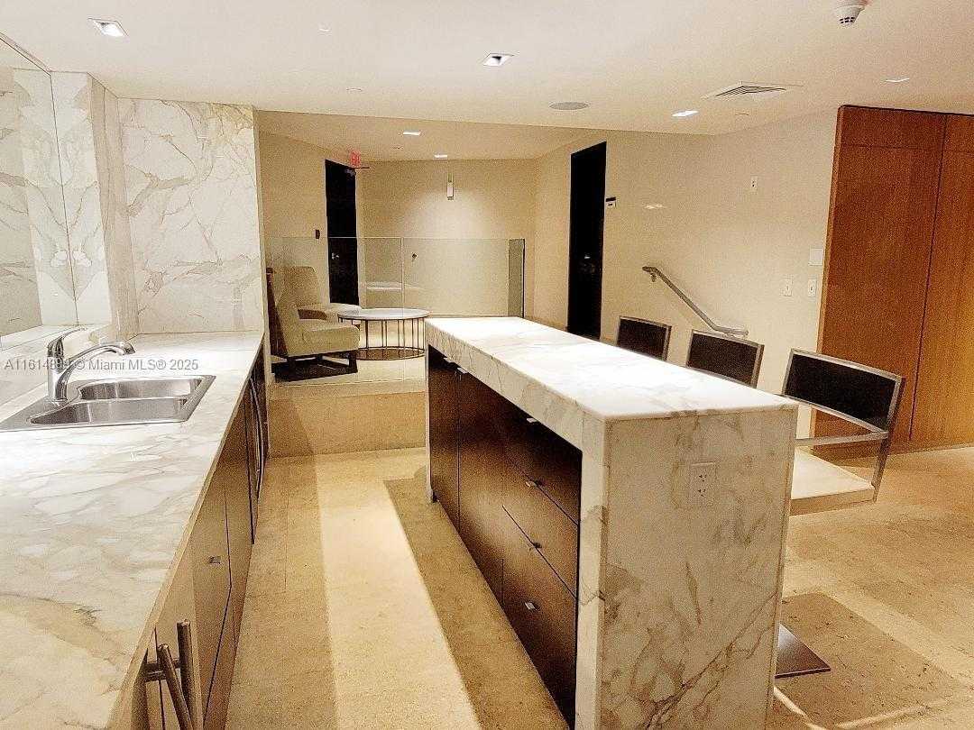 Small Image of 900 BISCAYNE BLVD #2503, Miami Number 67