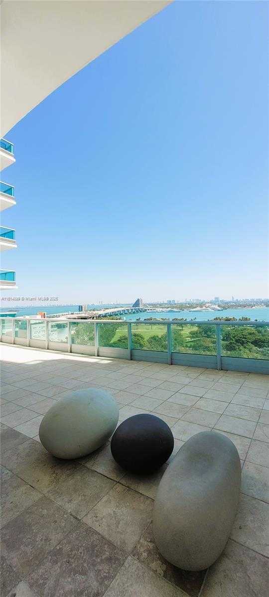 Small Image of 900 BISCAYNE BLVD #2503, Miami Number 98