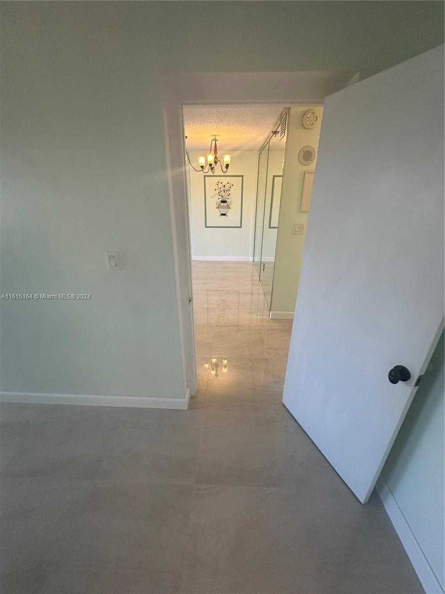 Small Image of 1201 #318S, Hollywood Number 26